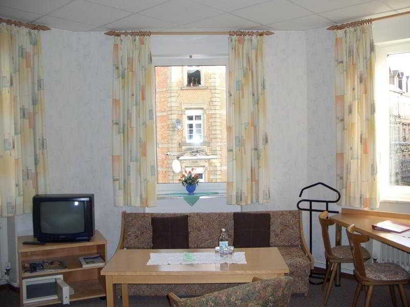 Hotel Barbarossa Karlsruhe Stadtmitte Exterior foto